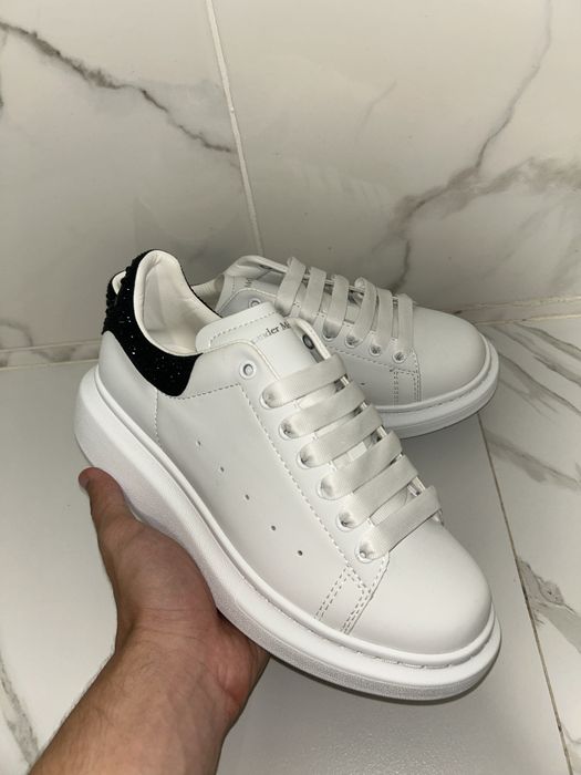 Alexander McQueen Diamond  Marimea 42