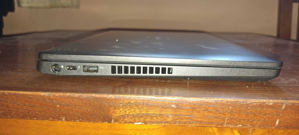 Лаптопи HP Lenovo DELL