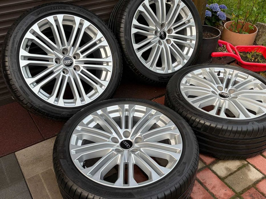 Jante Audi R18 anvelope vara 245/40/18 dot 3824 Bridgestone