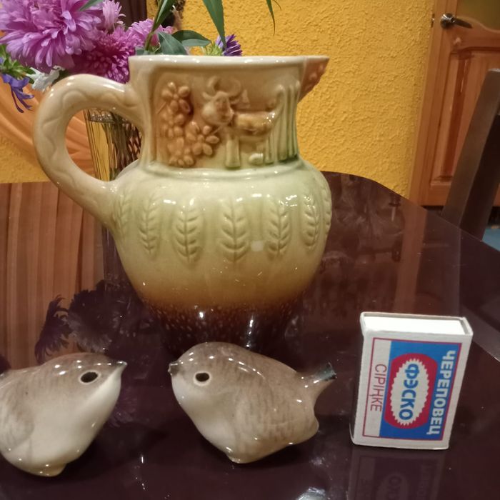 Кувшин из СССР и фарфоровые птички