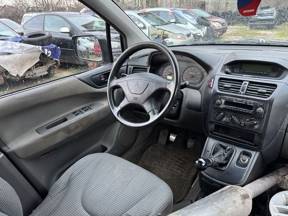 Mitsubishi Space Wagon 2.0i 16v 133hp На Части