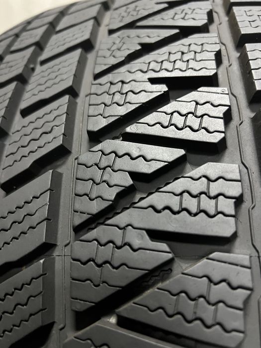 255/50/19 и 285/45/19 KUMHO - като Нови!