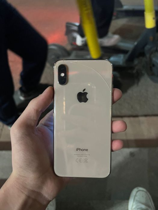 Iphone xc 64 гб акб 76