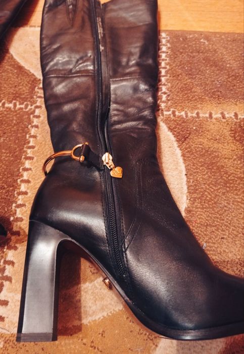 Сапоги Tamaris демисезон.