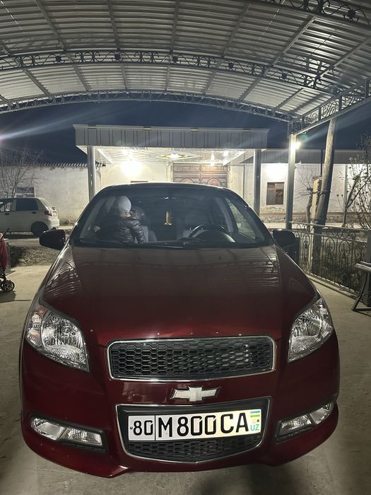 Нексия 3 сотилади