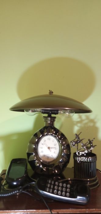 Ретро нощна лампа и стъкла за абажур