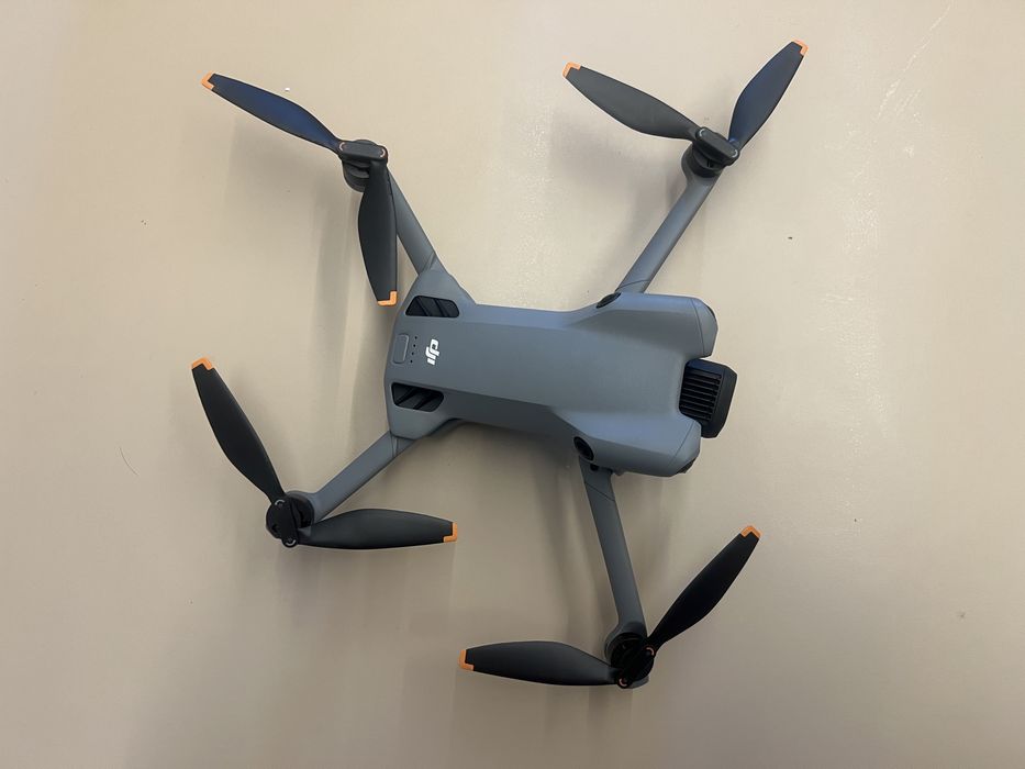 Дрон Dji mini 5 pro combo