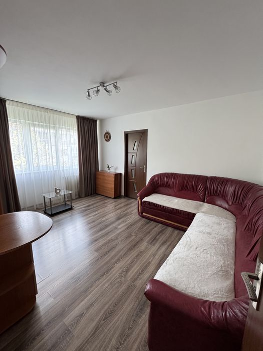 Apartament cu 2 camere, zona buna, direct proprietar