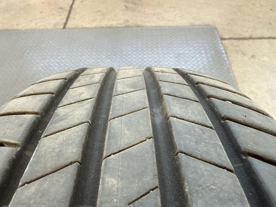 4бр. ОТЛИЧНИ Летни Гуми 195/65R/15 -BRIDGESTONE- DOT:3922- 6.2мм.