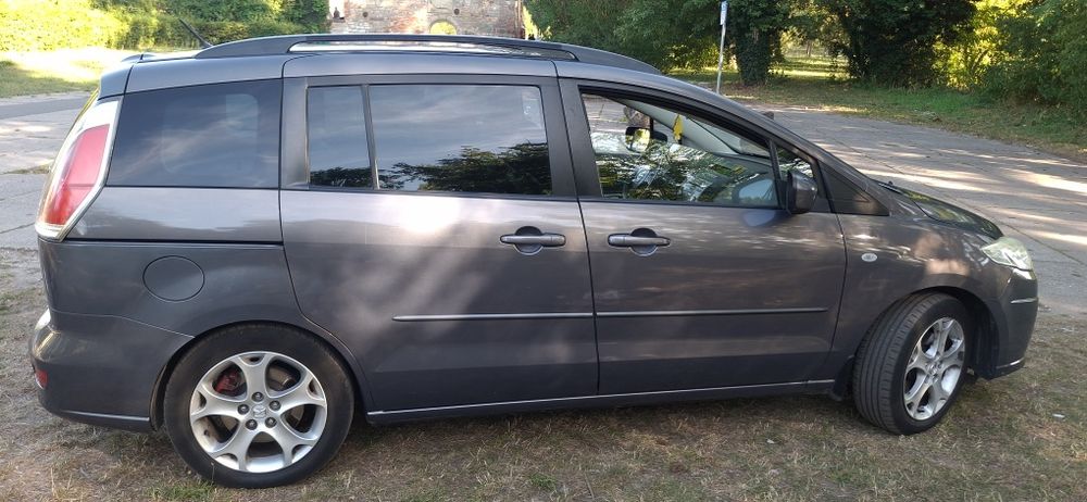 Vand mazda 5 în stare perfecta de funcționare