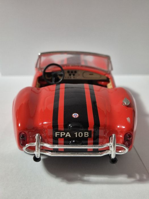 Macheta Cobra 427 scara 1:24