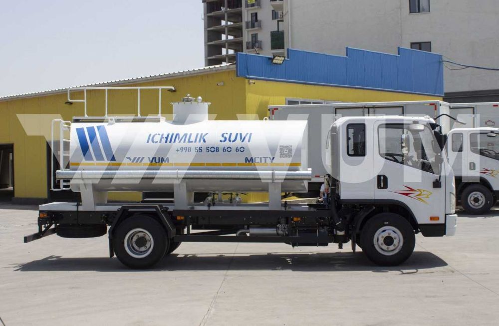 Водовоз  FAW Tiger V 4х2 6м³