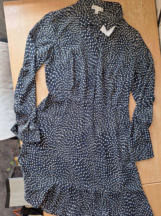 Rochie nouă, mărimea 10, marca Warehouse