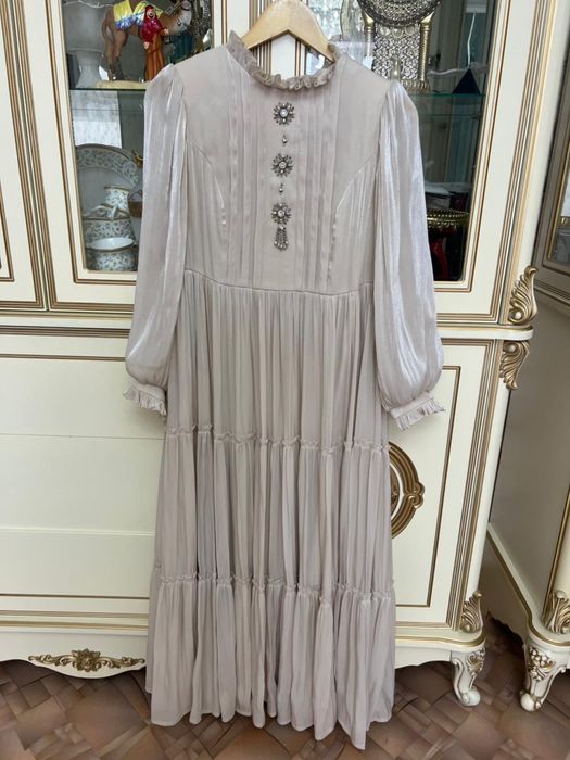 Сәнді ұзын көйлек