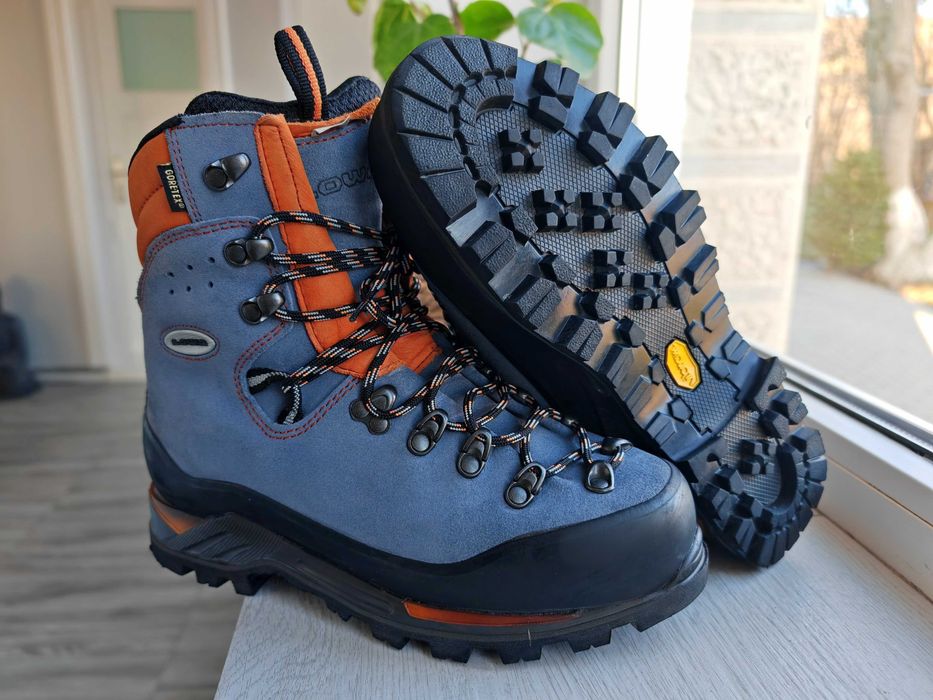 Ghete de munte Lowa Gtx 39