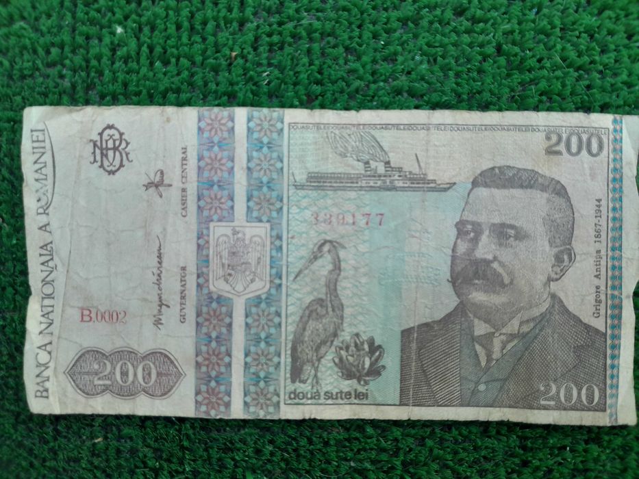 Monezi M. Viteazul /Bacnota 2000 lei eclipsa/ Bacnota 200 lei Racovita