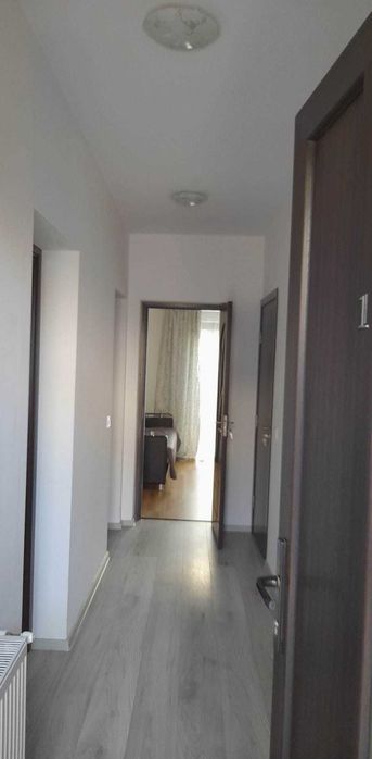 Apartament cu 2 camere și grădină de inchiriat