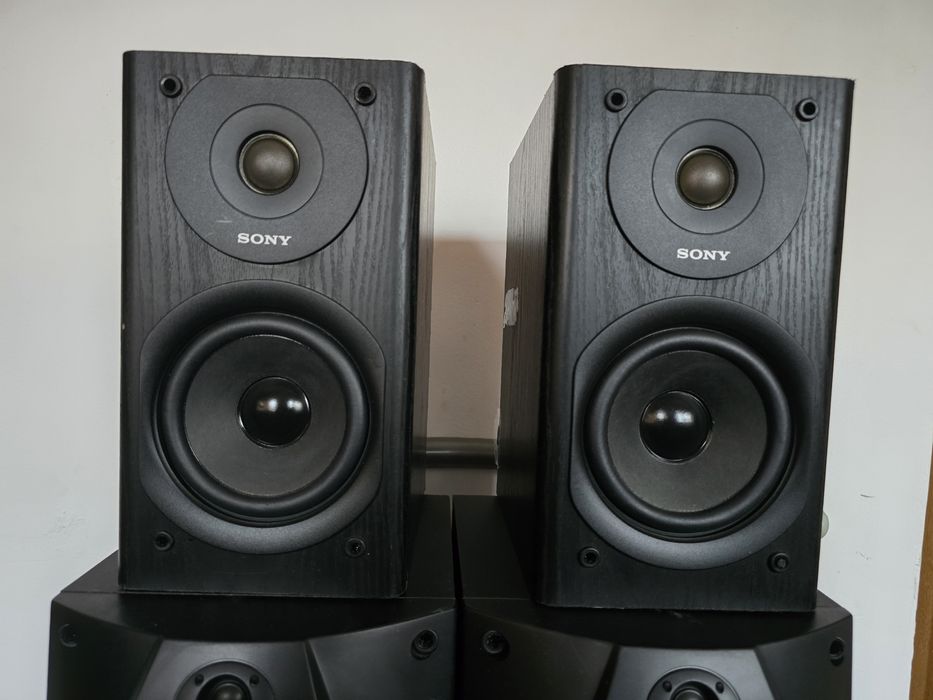 Vand 4 boxe Sony, de raft,  bass reflex