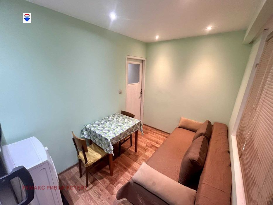 Продава се Едностаен апартамент в Русе, Здравец Изток - 41 кв.м за 1027 €/кв.м - Снимка #7