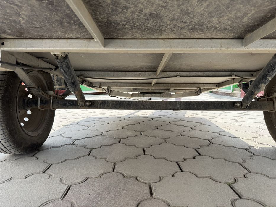 Автомобильный прицеп