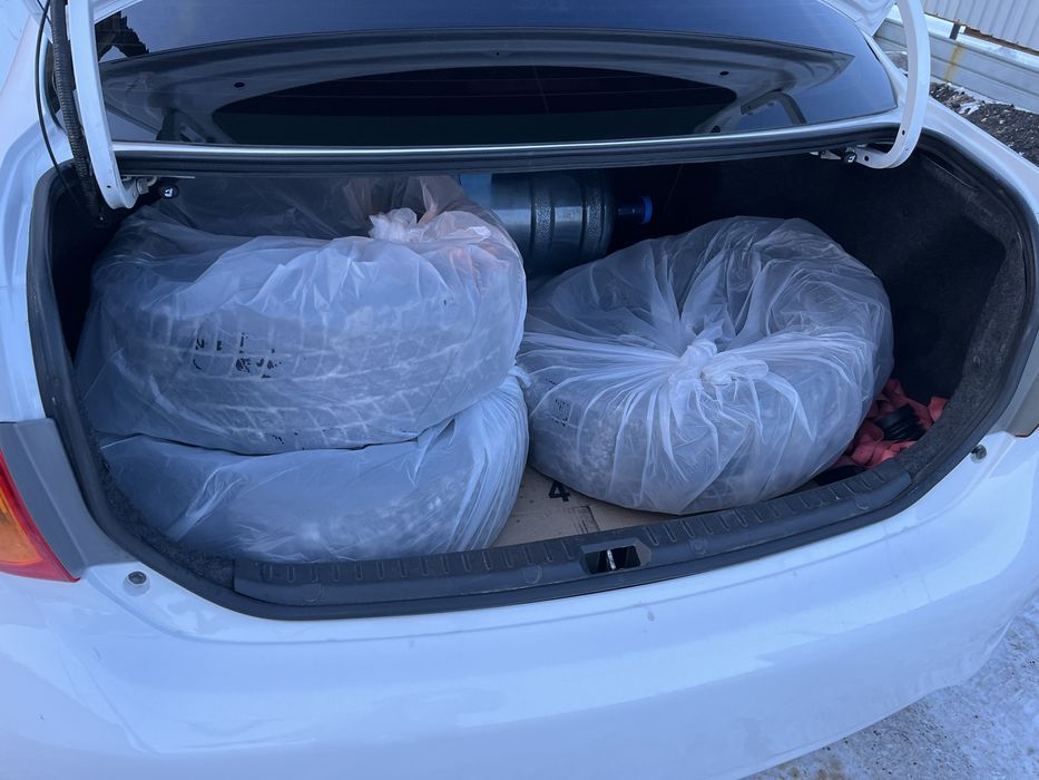 Зимние шины 195/60/14