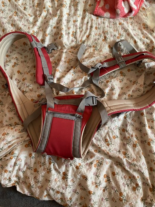 Продам кенгулятник и куртку