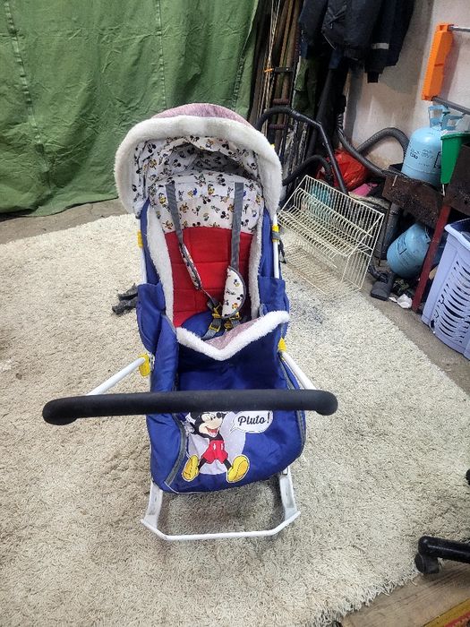 Продам санки детские