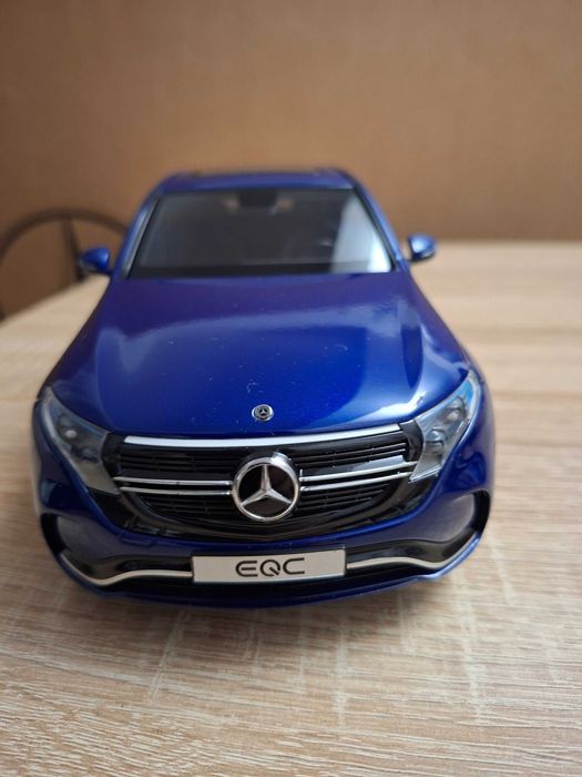 Macheta EQC, 400, AMG Line, 4MATIC,  1:18