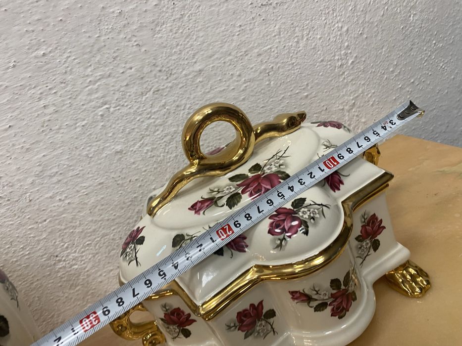 Порцеланов сет на Boch Belgium ваза и кутия за бижута