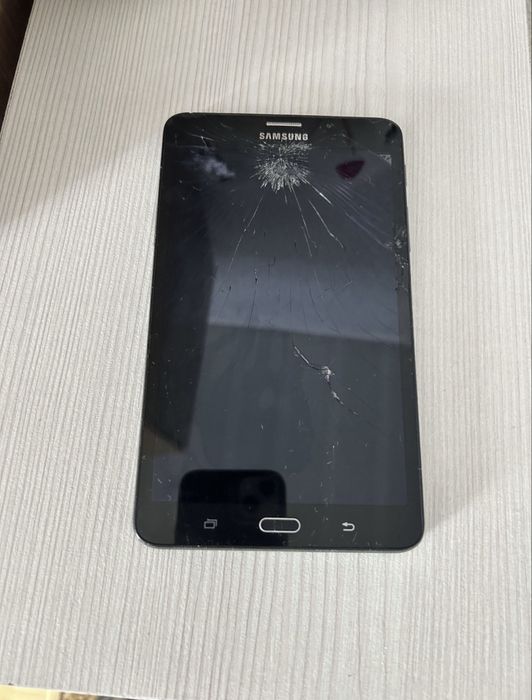 Планшет Samsung на запчасти
