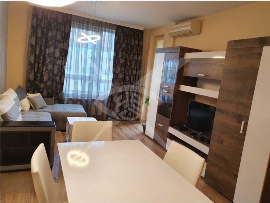 Дава се под наем Двустаен апартамент в София, Витоша - 68 кв.м за 747.66 € - Снимка #3