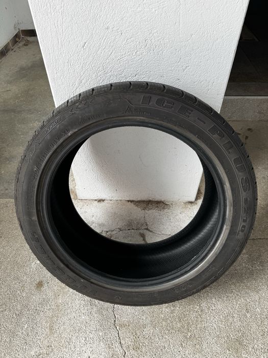 Зимни гуми Tracmax 235/45/R18