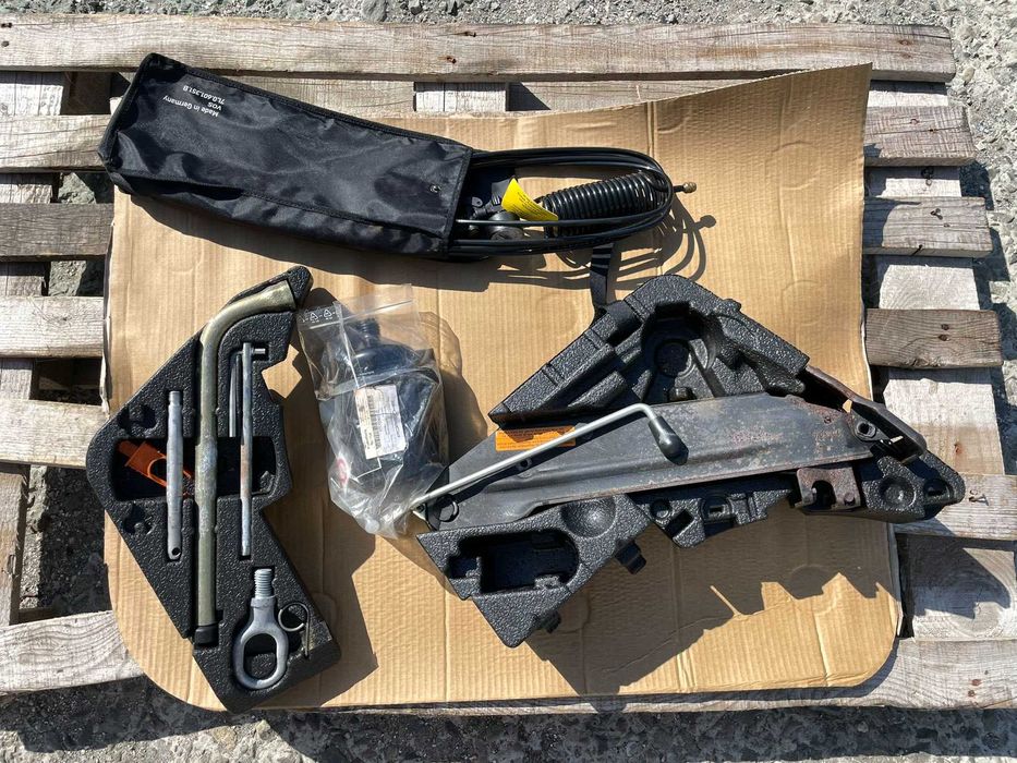 Авариен Органайзер Крик 7l0011031b Кука Пяна Porsche Cayenne