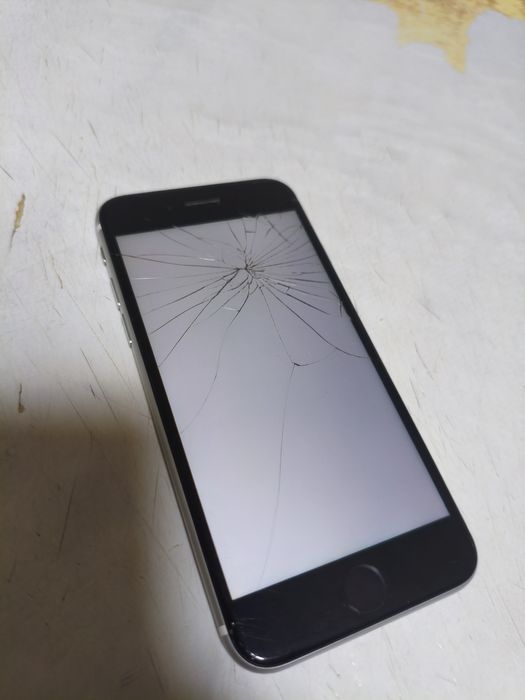 Iphone se 2020 75% акб