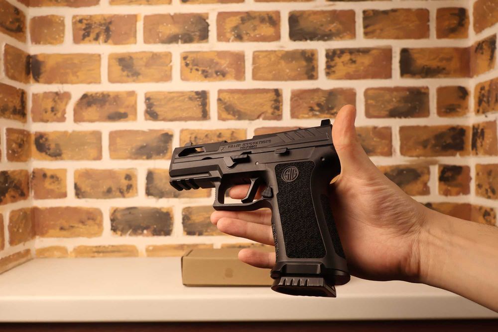 Пистолет SIG Sauer DK05 на орбизах