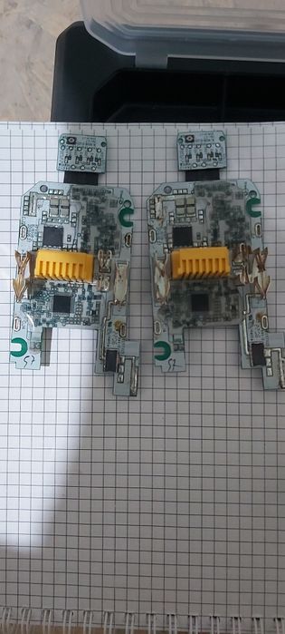 BMS Makita original 18 v 3,4,5 Ah cu 4 linii stare (pe panglica)