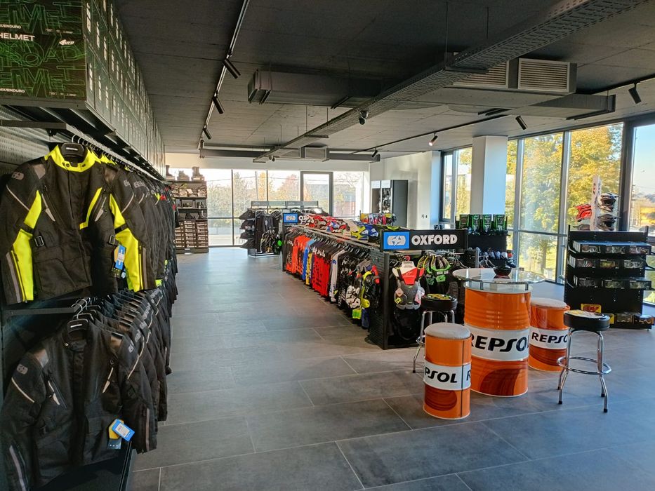 Showroom Birouri Locuință Garaj Calea Buziașului