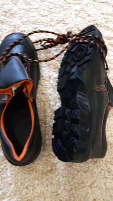 Рабочие летние ботинки