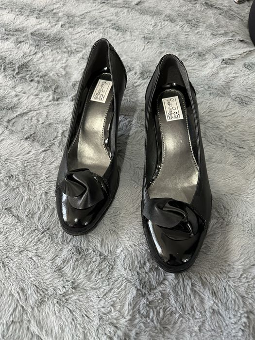 Vând pantofi damă piele naturală mărimea 36