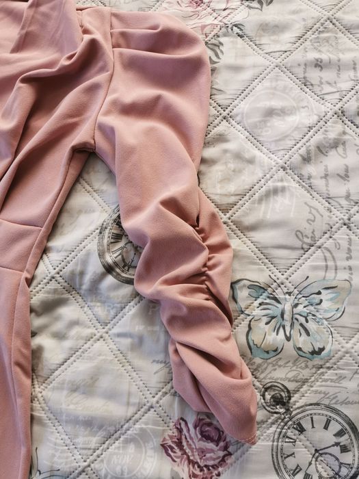 Дамска рокля - универсален размер