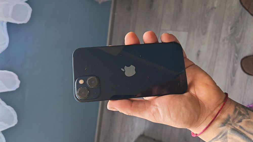 Iphone 13 не включващ се