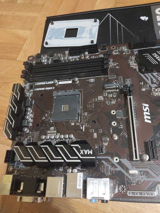 AMD Ryzen 9 3900X + MSI B450-A Pro Max