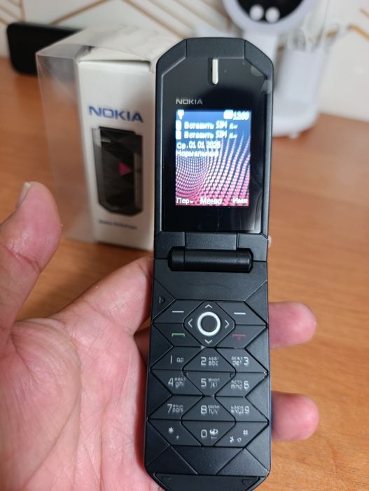 Nokia 7070 раскладной телефон