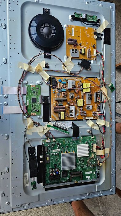 телевизор Филипс 43PUS7100/12 на части