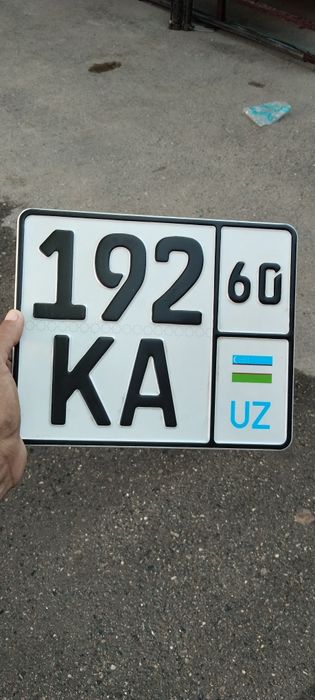 Zudlik bilan zonlon munis motorol sotiladi binzinlik arzon