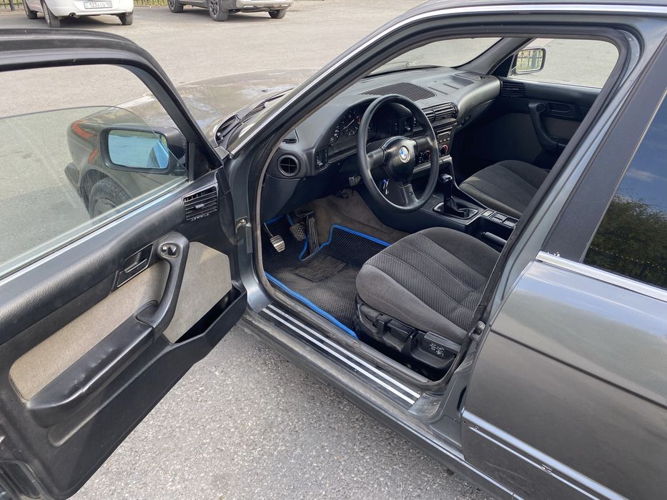 Продается BMW E34 525