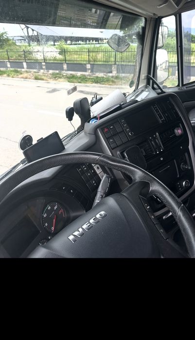 2 Iveco Stralis Euro 6 - posibilitate ansambu