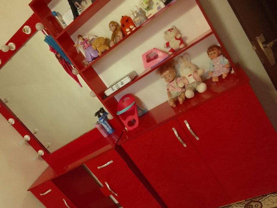 Mebill jixozlar sotiladi