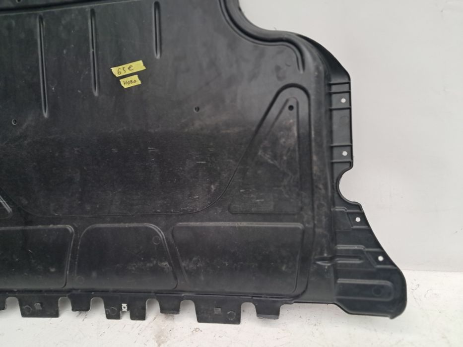Кора под двигател Vw Passat Skoda Octavia Superb ... нова 2007/2019 г.