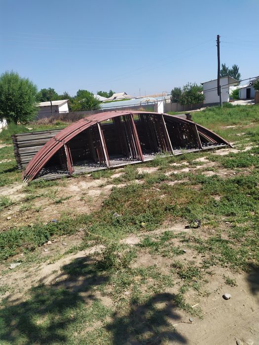 Harhl  turdag  tiplisa  tom  naveslar  quramz  tololar  kelishtrlgan h